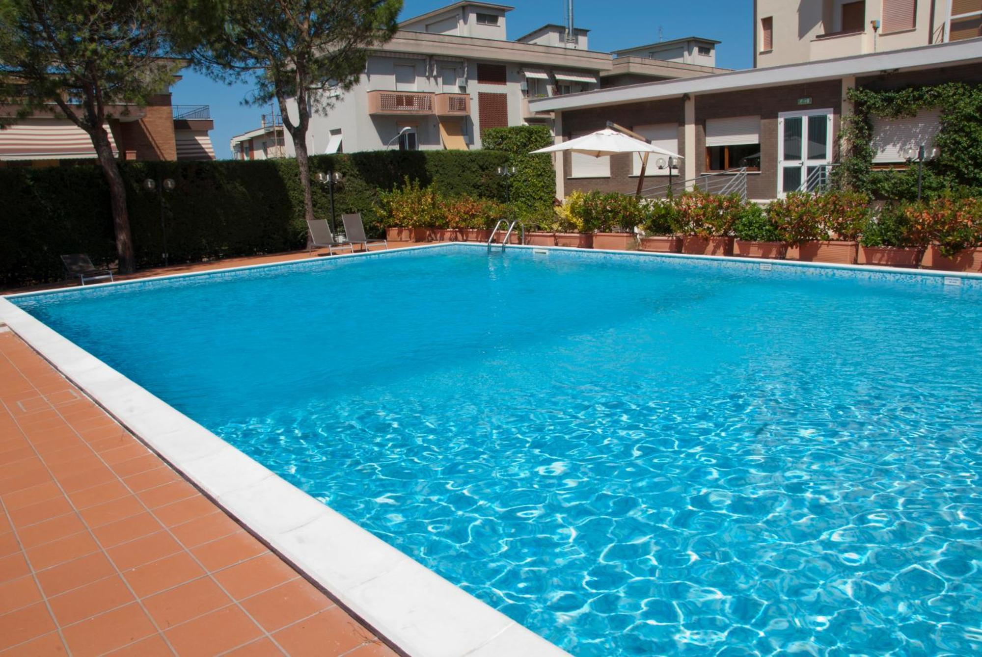Hotel Touring Falconara Marittima Esterno foto