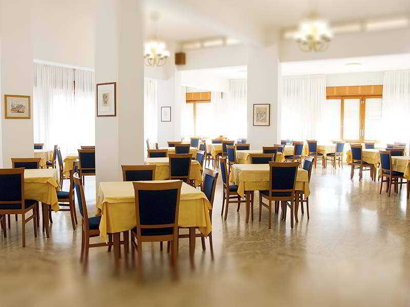 Hotel Touring Falconara Marittima Esterno foto